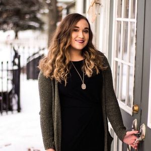 Meet your Posher, Emily